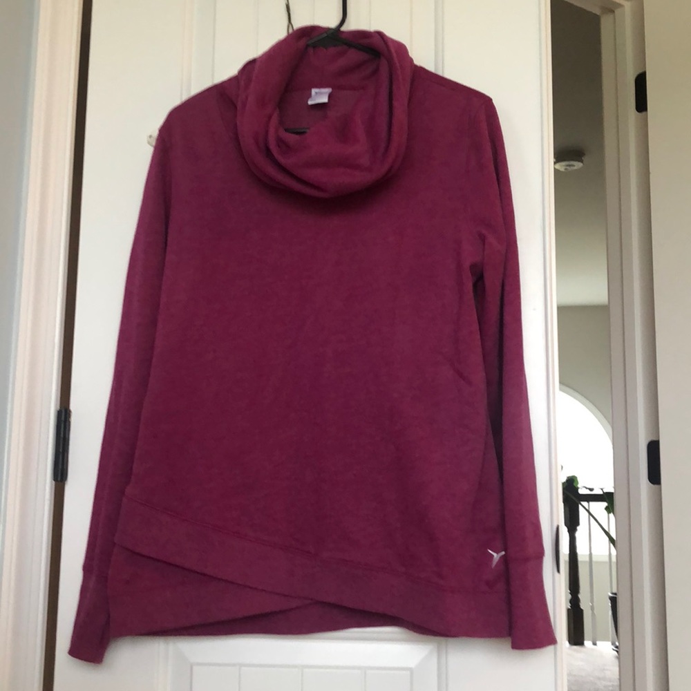 Athletic sweatshirt